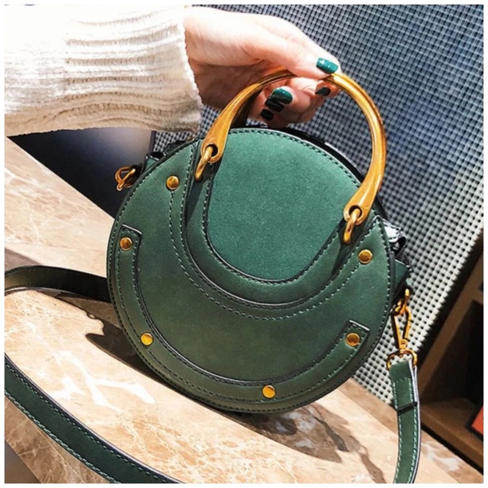 Green Circle Crossbody